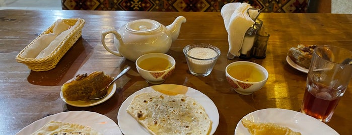 Meyhane Restaurant is one of Крым.