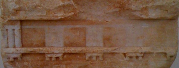 Αρχαιολογικό Μουσείο Λαυρίου is one of Parthenon.