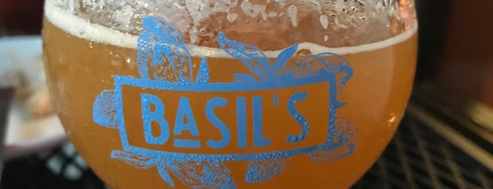 Basil's Fresh Pasta and Deli Market is one of Blue Ridge Road-trip.