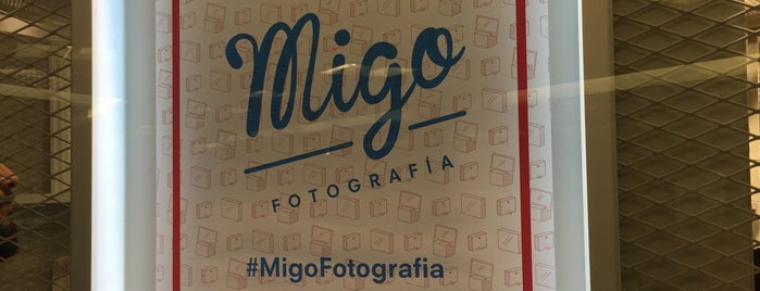 Migo Fotografía is one of Locais curtidos por Nikolas.