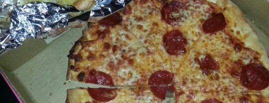 Nino's Pasta & Pizza is one of Ozzy Green 님이 좋아한 장소.