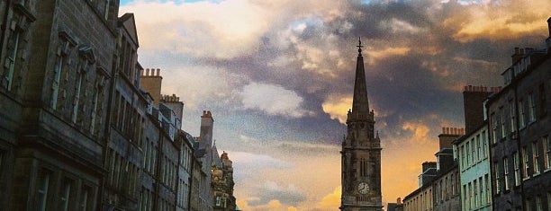 The Royal Mile is one of Edinburgh.