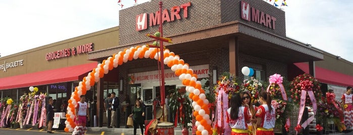 H Mart is one of NYC Food Spots.