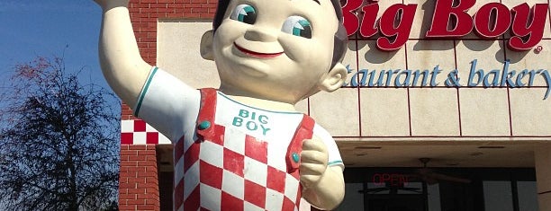 Bob's Big Boy is one of Tempat yang Disukai Brian.