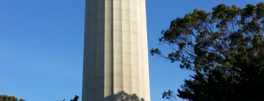 Coit Tower is one of San Francisco & Las Vegas 2014.