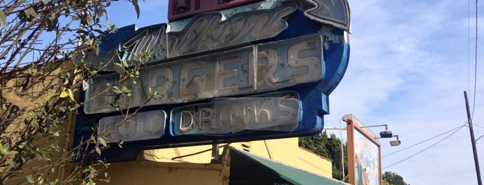 Walker's Cafe is one of Old School L.A. Diners & Coffee Shops.