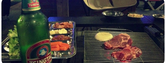 Outdoor Kitchen is one of 홍대.