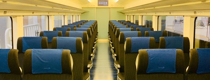 Skyliner Ueno to NRT is one of SV : понравившиеся места.