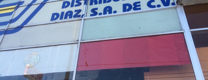 ELECTRODISTRIBUIDORA DIAZ is one of Guillermo'nun Beğendiği Mekanlar.