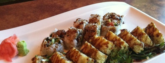 Sake Sushi Bar & Grill is one of Lugares favoritos de Doug.