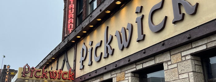 Pickwick Restaurant is one of Dinner.
