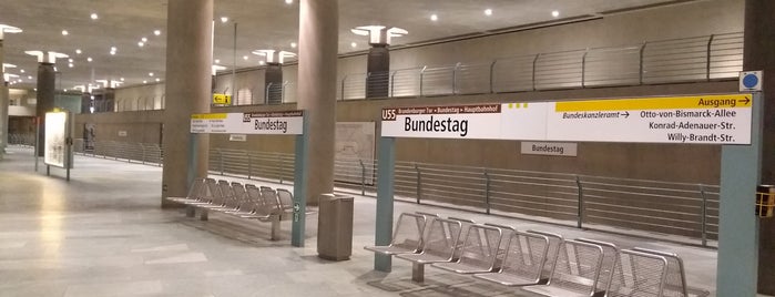 U Bundestag is one of Berlin U-Bahn lines.