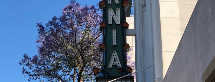 California Theatre is one of สถานที่ที่ Simon ถูกใจ.