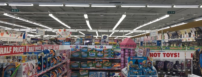 Toys"R"Us is one of Bournemouth.