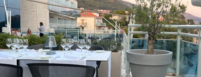 Vapor Restaurant is one of Kroatien.