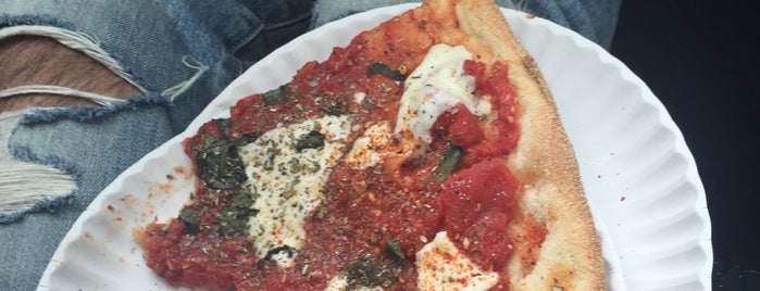 Full Moon Pizzeria is one of Arthur Ave / BRONX Finds.