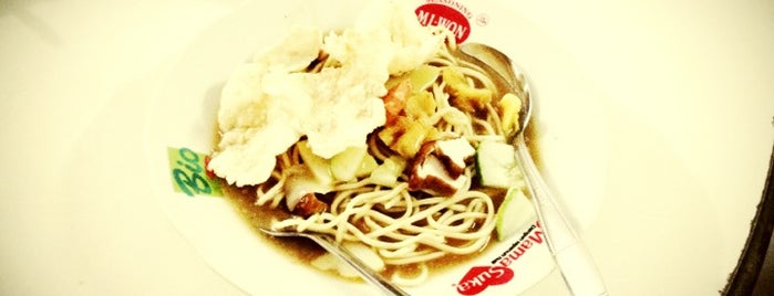 Mie Belitung 'Atep' is one of angelineさんのお気に入りスポット.