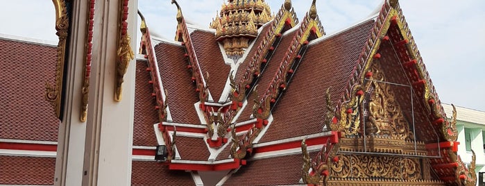 Wat Plub Pla Chai is one of ตะลอนทัวร์(วัด).