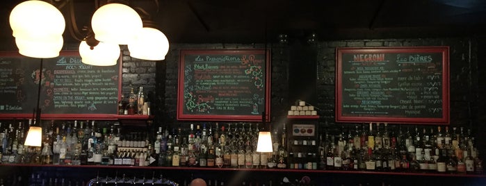 Le LAB Comptoir à Cocktails is one of Montréal's Must-Visits.