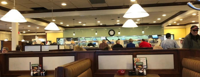 Bob Evans Restaurant is one of Must-visit Food in Springfield.