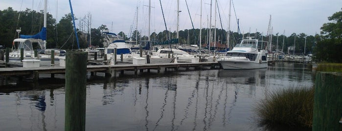 Whittaker Creek Yacht Harbor is one of Member Discounts: South East.