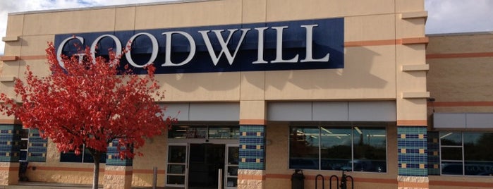Goodwill is one of สถานที่ที่ Star ถูกใจ.