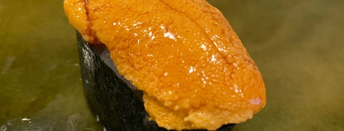 Sukiyabashi Jiro is one of Hypercasey's Tokyo First-timers List.