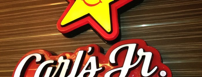 Carl's Jr is one of Rosalbaさんのお気に入りスポット.