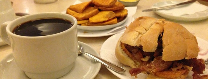 Sandwich Palermo Café is one of Lima.