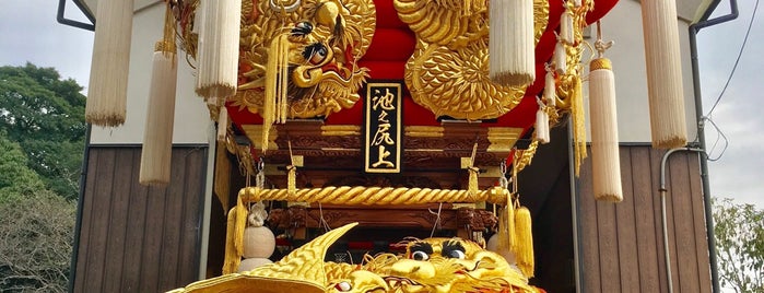 黒嶋神社 is one of 日本各地の太鼓台型山車 Drum Float in JAPAN.