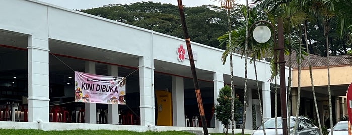 Serumpun Foodcourt is one of Makan @ Seri Kembangan/ Serdang #2.