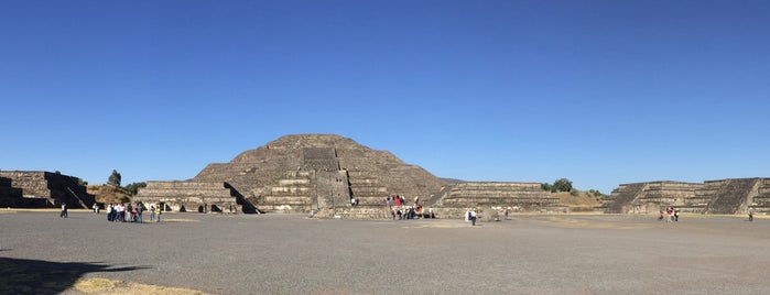 Teotihuacan México is one of FabiOla : понравившиеся места.
