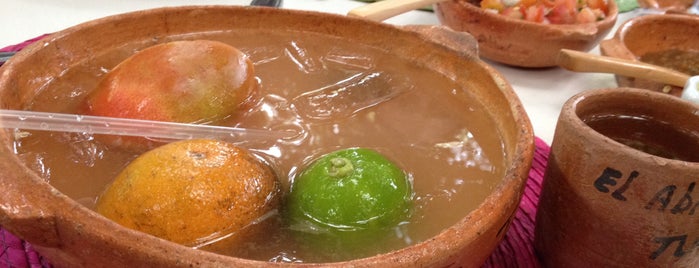 El Abajeño is one of Locais curtidos por FabiOla.