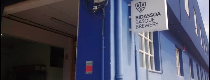 Bidassoa Basque Brewery is one of Plwm'ın Beğendiği Mekanlar.