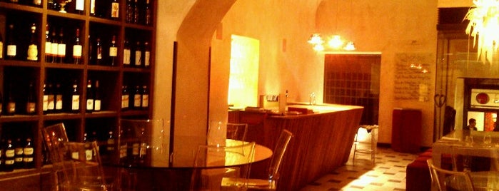 chichibio is one of √ Best Restaurants in Genova.