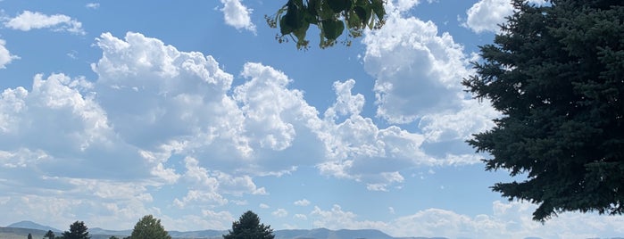 Mount Olivet Catholic Cemetery is one of Do'in Denver.