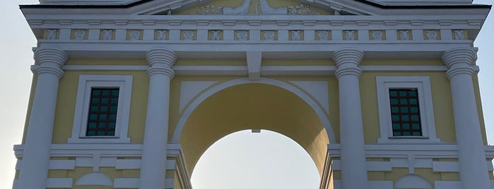 Московские ворота is one of Must-visit Parks in Иркутск.
