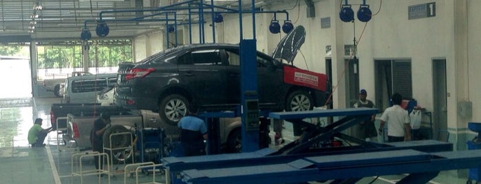 Toyota service center is one of Stanislav’s Liked Places.