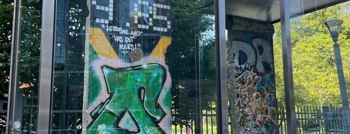 Berlin Wall Brussels is one of Belgie.