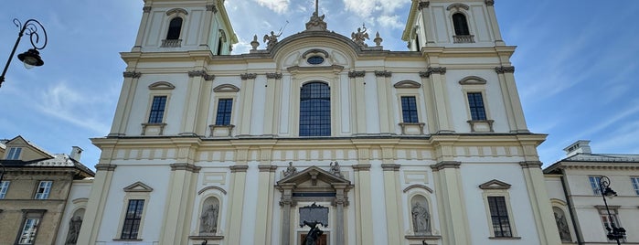 Kościół Św. Krzyża is one of Varşova 2023.