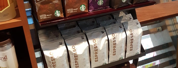 Starbucks is one of coffeeshop.