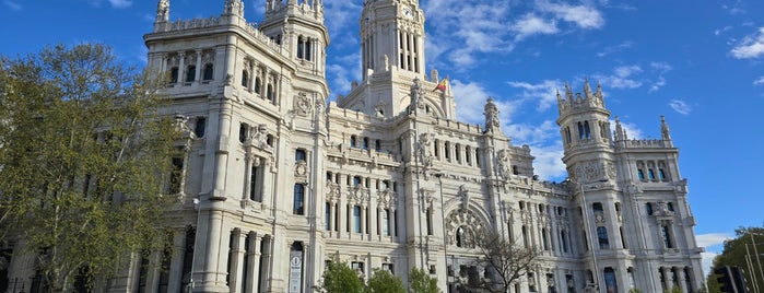 Fuente de La Cibeles is one of Madrid - Espanha (Spain).