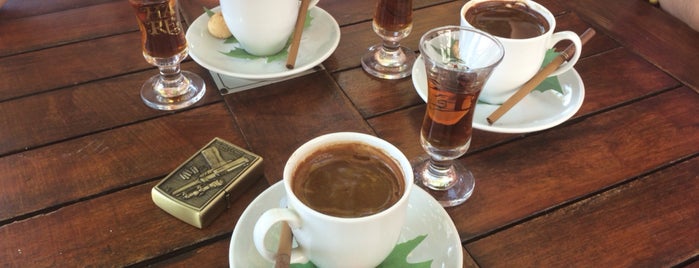 Çınaraltı Cafe & Restaurant is one of Tempat yang Disukai Betül.