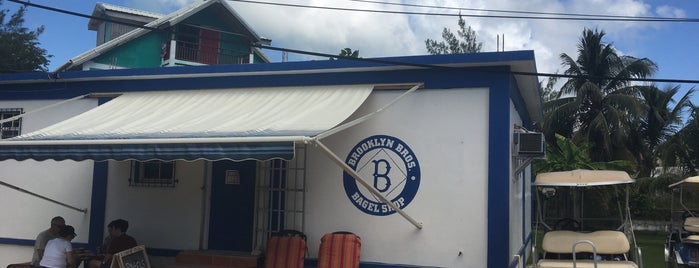 Brooklyn Bros. Bagel Shop is one of Locais curtidos por Sam.