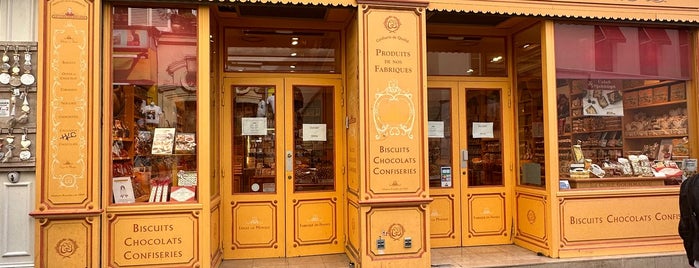 La Cure Gourmande is one of Paris - Montmartre.