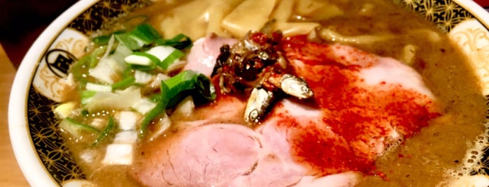 Sugoi Niboshi Ramen Nagi is one of 新宿近辺のラーメンつけ麺.