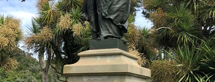 Padre Junipero Serra (1713-1784) is one of SF Statues.