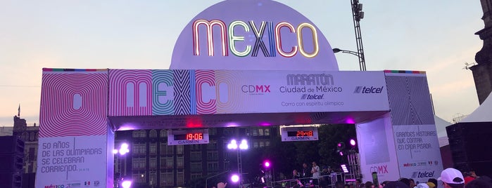 Maratón CDMX Telcel 2017 - Salida is one of สถานที่ที่ Mayte ถูกใจ.