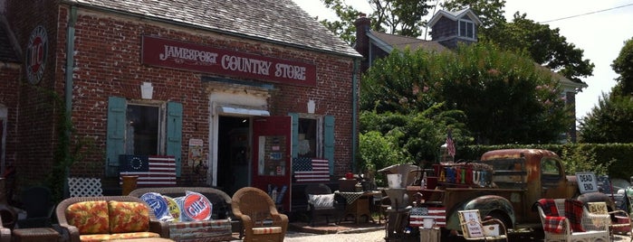 Jamesport Country Store is one of NORTH FORK.