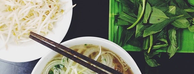 Phở Linh is one of Eating travel.